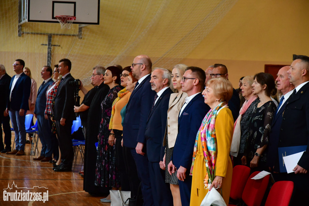 Jubileusz 40-lecia Zespołu Szkół Ogólnokształcących