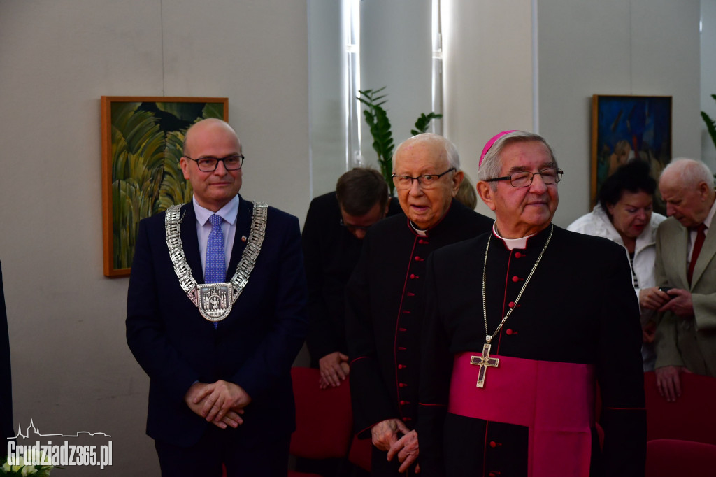 Wręczenie nagrody Pasierba- Fotorelacja