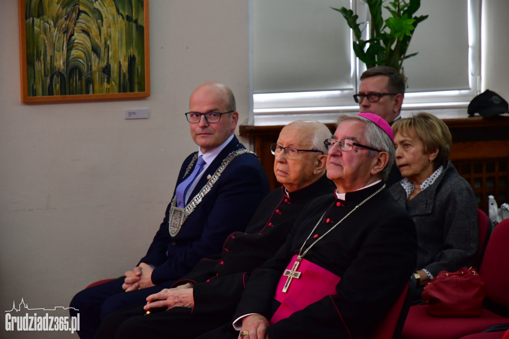 Wręczenie nagrody Pasierba- Fotorelacja