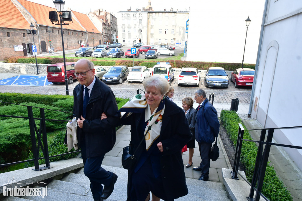 Wręczenie nagrody Pasierba- Fotorelacja