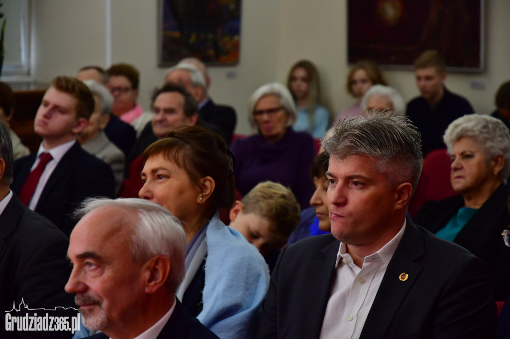 Wręczenie nagrody Pasierba- Fotorelacja