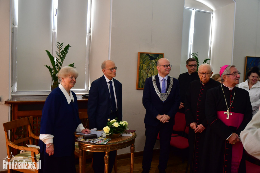 Wręczenie nagrody Pasierba- Fotorelacja