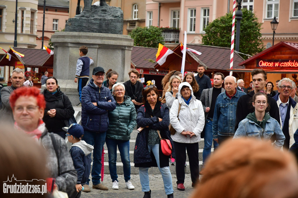 Stroke zagrali na grudziądzkim rynku