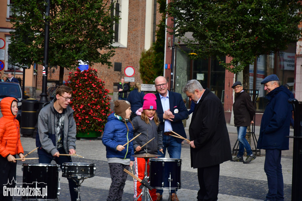 Przegoń przemoc - Podaj dłoń fotorelacja
