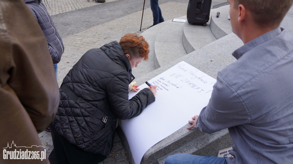 Protest mieszkańców w sprawie szpitala