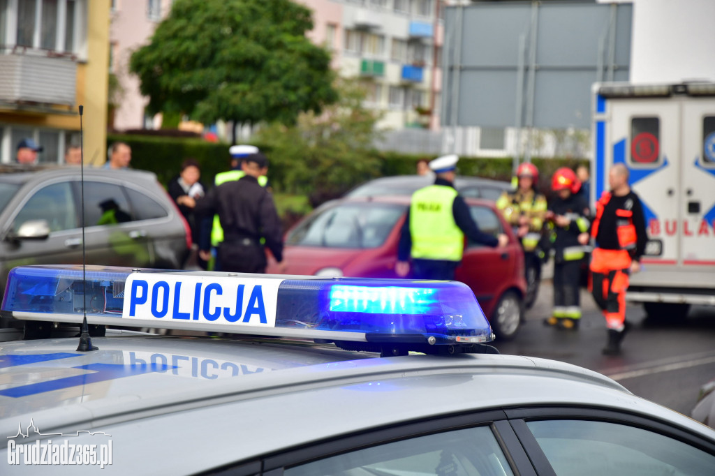 Zdarzenie drogowe na ul Poniatowskiego