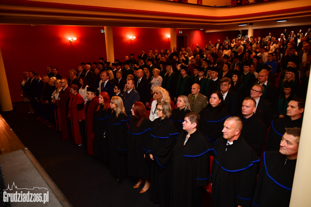 Inauguracja roku akademickiego w Wyższej Szkole Demokracji