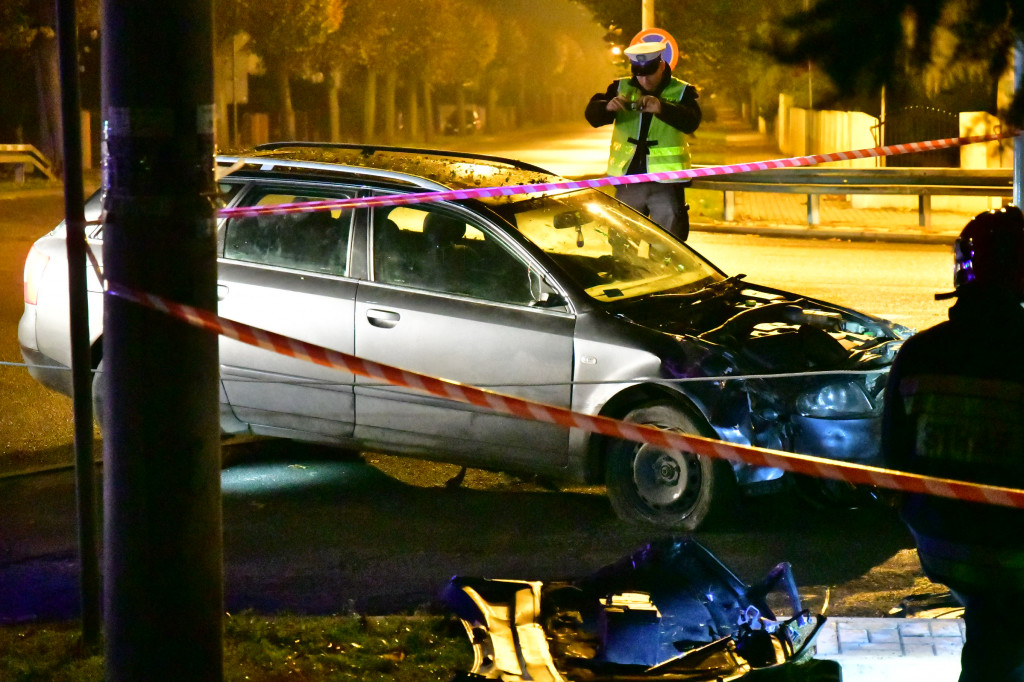 Zderzył się z płotem i uciekł z miejsca zdarzenia