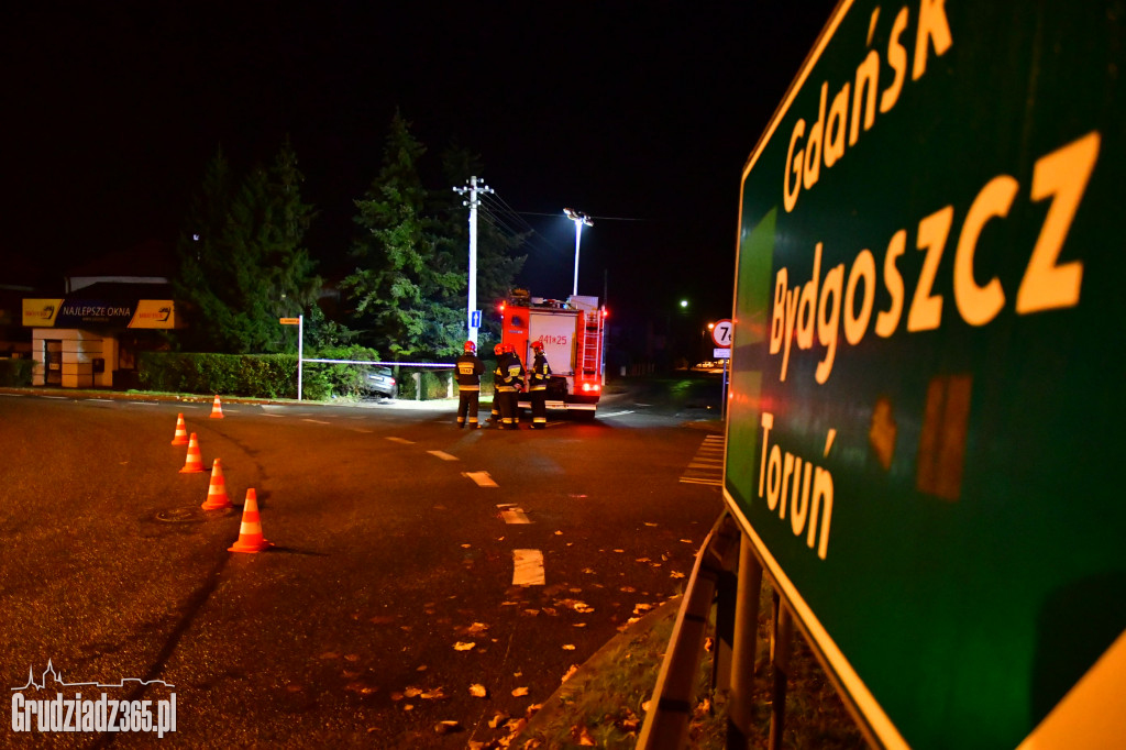 Zderzył się z płotem i uciekł z miejsca zdarzenia