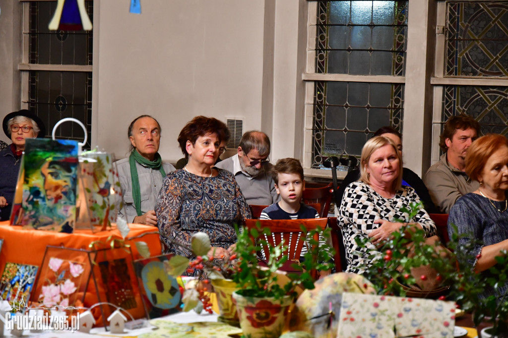 Wystawa Artystycznej Piwnicy w CKU