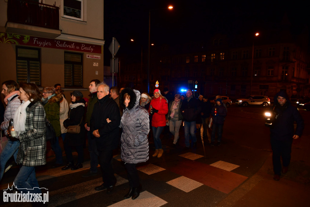 Pochód Wszystkich Świętych w parafii NSPJ