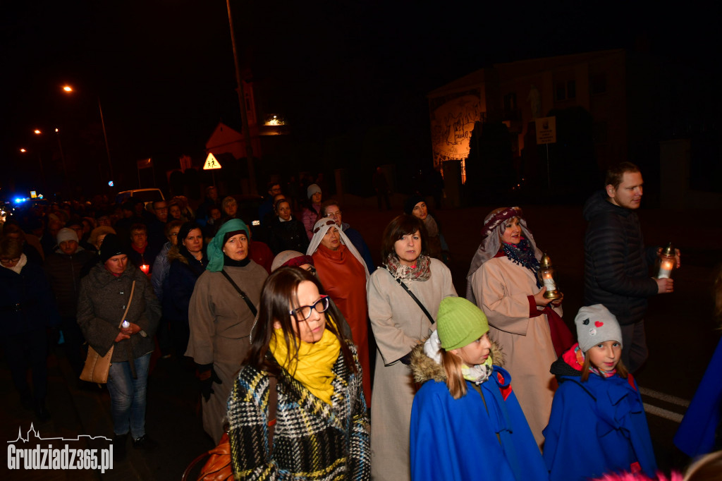 Pochód Wszystkich Świętych w parafii NSPJ