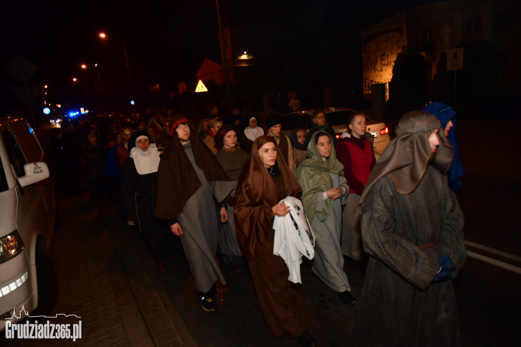 Pochód Wszystkich Świętych w parafii NSPJ