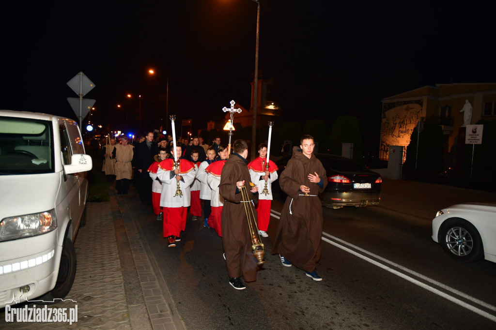 Pochód Wszystkich Świętych w parafii NSPJ