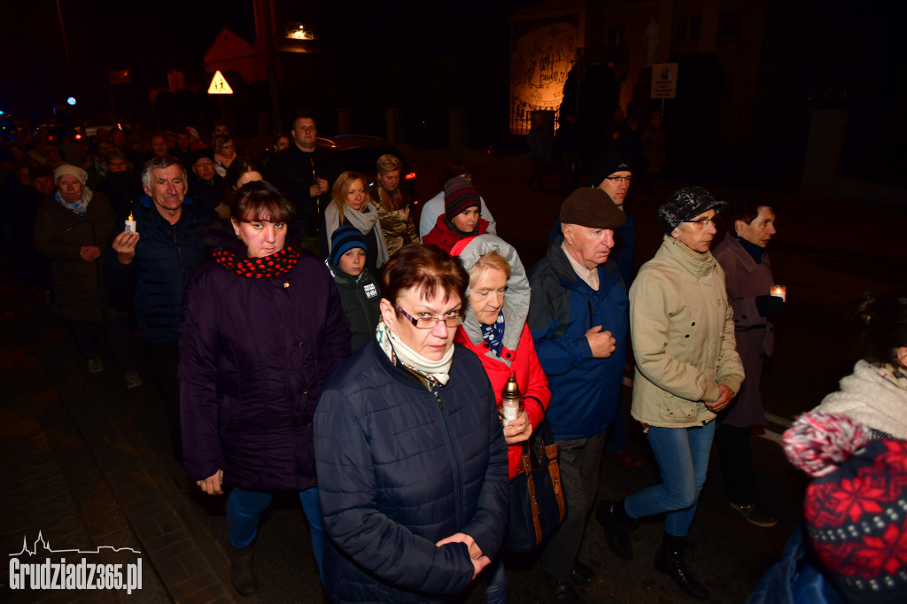 Pochód Wszystkich Świętych w parafii NSPJ