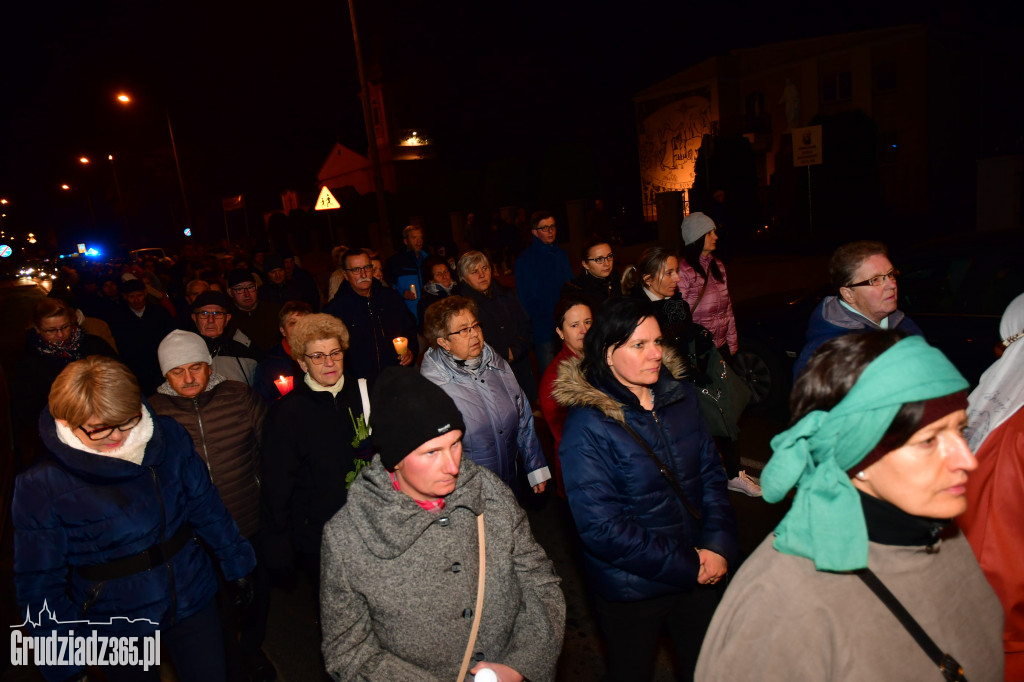 Pochód Wszystkich Świętych w parafii NSPJ