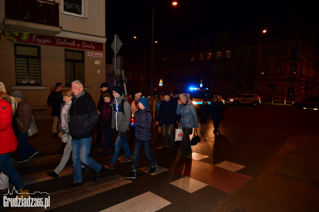 Pochód Wszystkich Świętych w parafii NSPJ