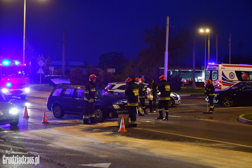 Kolizja na skrzyżowaniu Al 23 Stycznia i Focha