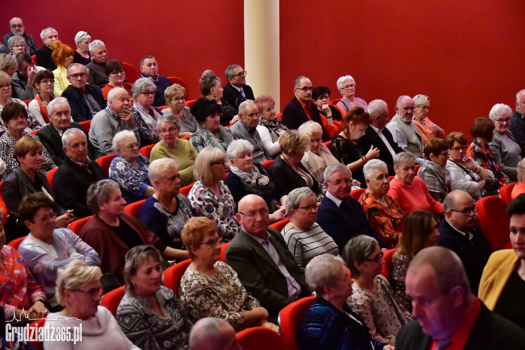 Don Vasyl z zespołem zagrał w Teatrze