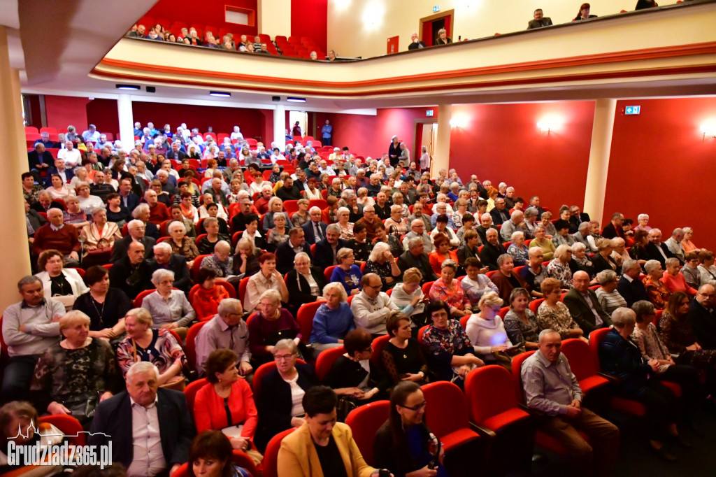Don Vasyl z zespołem zagrał w Teatrze