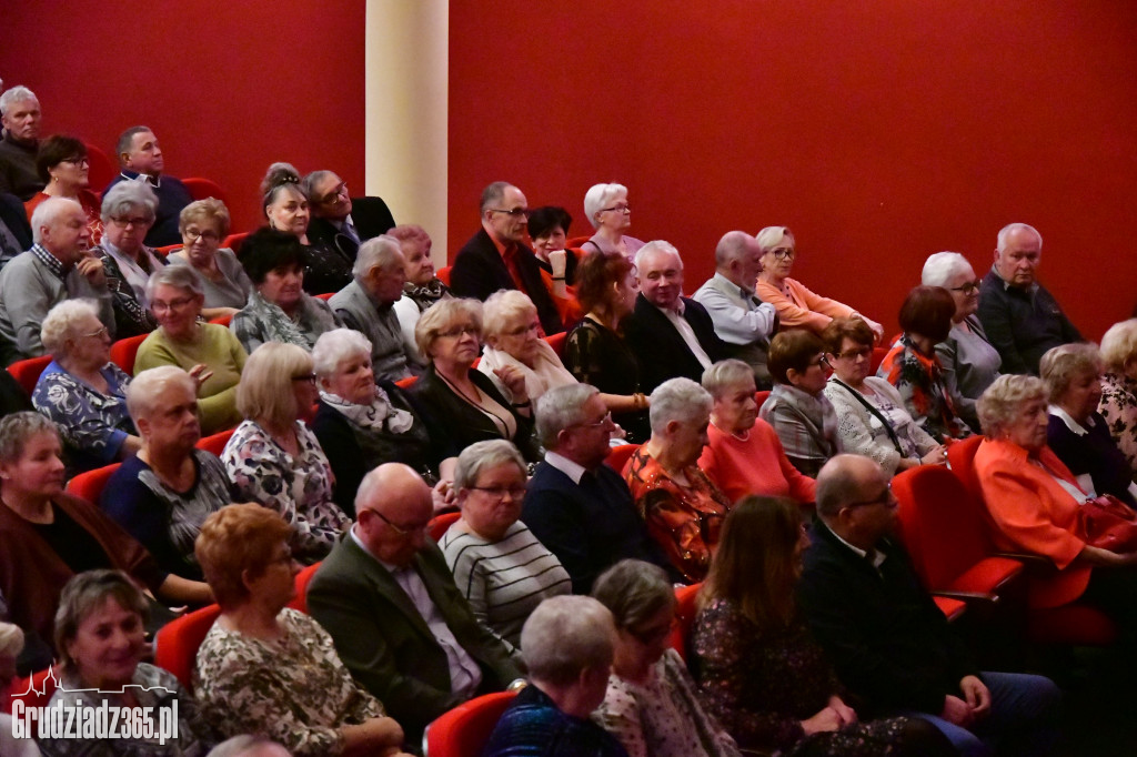 Don Vasyl z zespołem zagrał w Teatrze