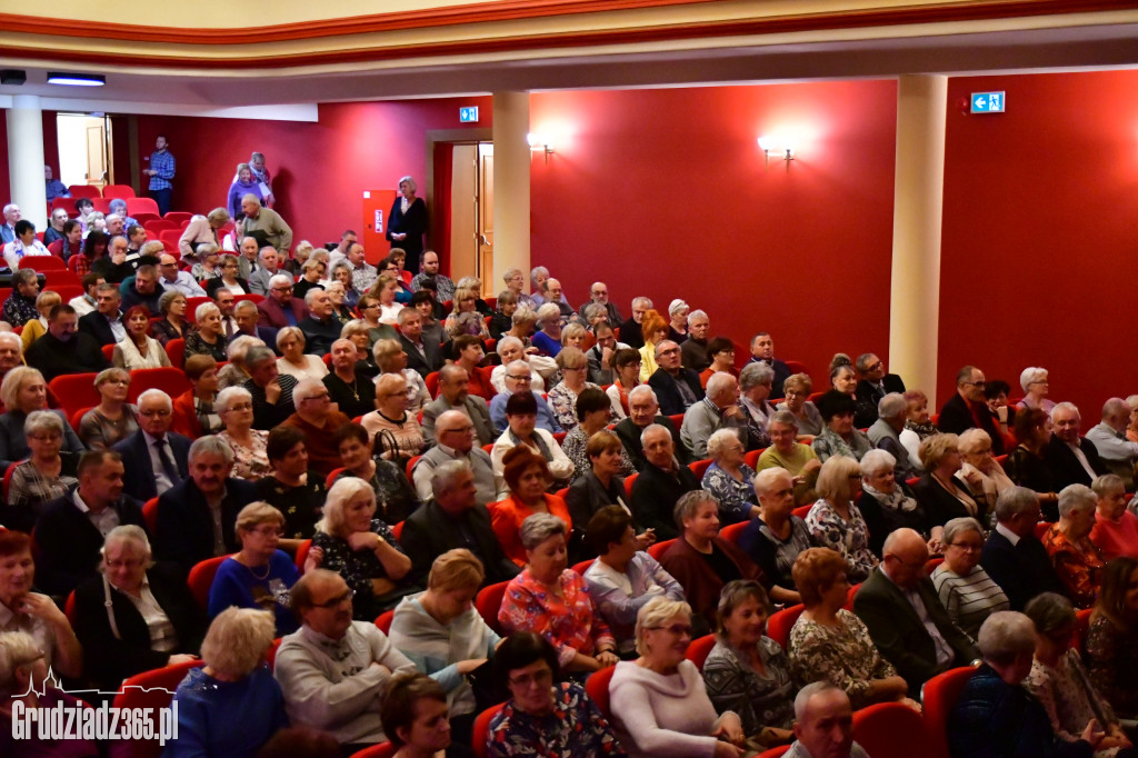 Don Vasyl z zespołem zagrał w Teatrze
