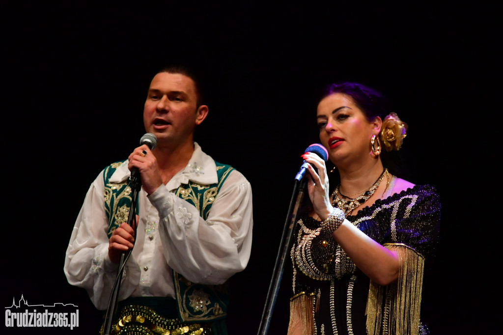 Don Vasyl z zespołem zagrał w Teatrze