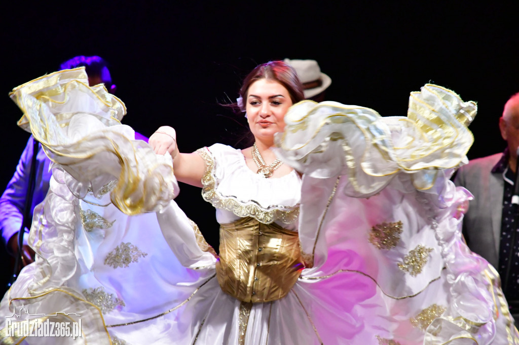 Don Vasyl z zespołem zagrał w Teatrze