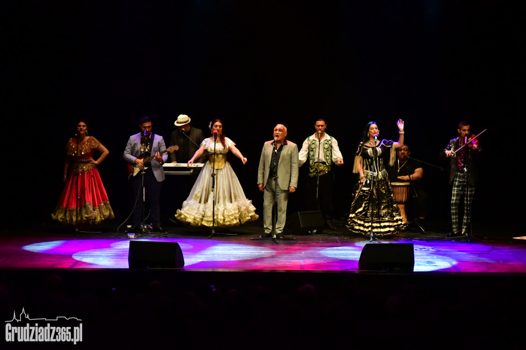 Don Vasyl z zespołem zagrał w Teatrze