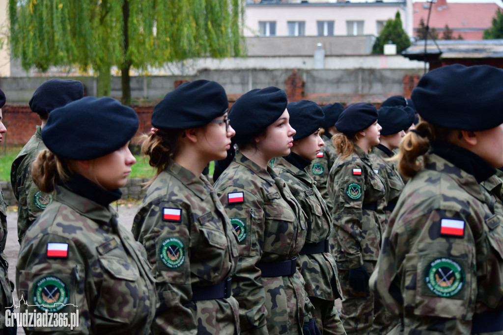 Przysięga Strzelców z III LO w Grudzidzu- foto