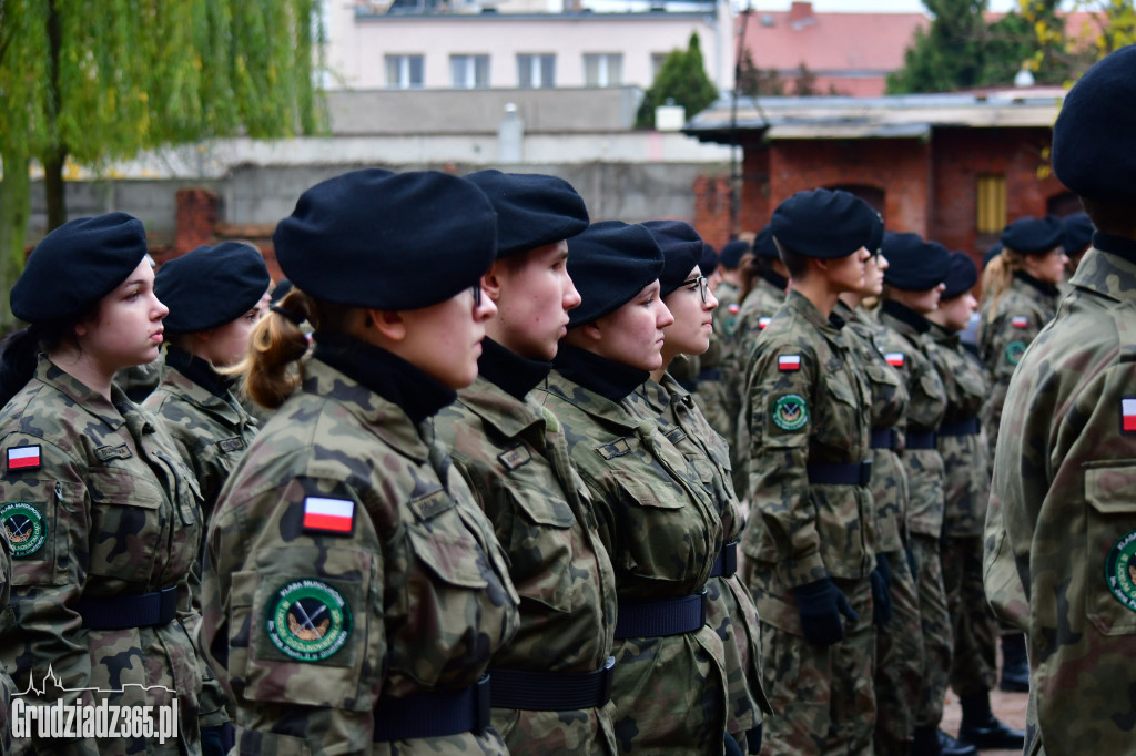 Przysięga Strzelców z III LO w Grudzidzu- foto