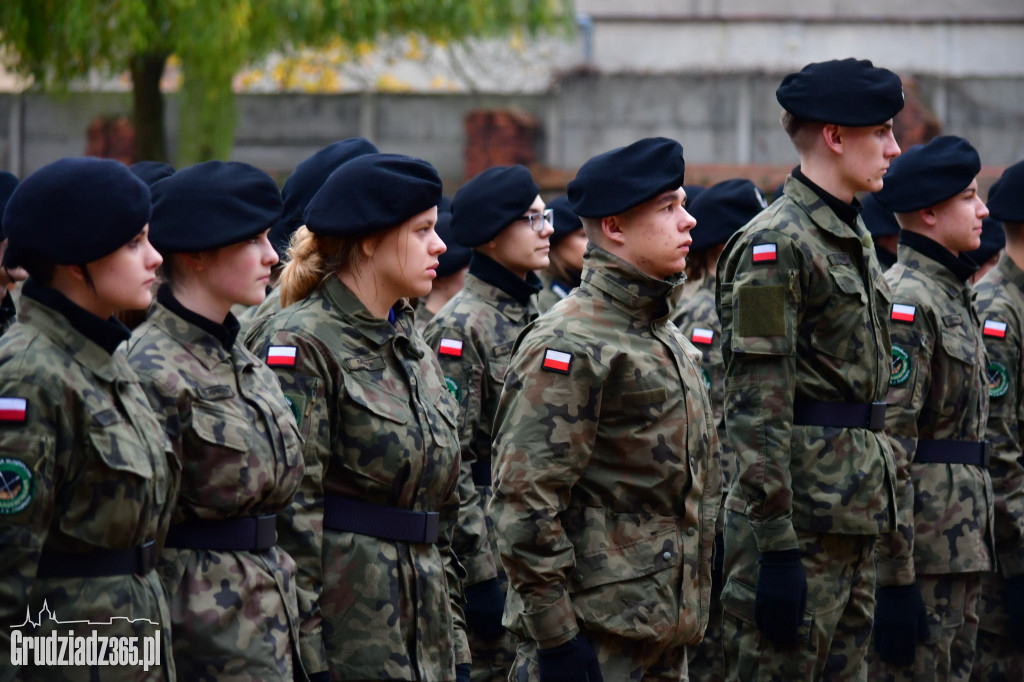 Przysięga Strzelców z III LO w Grudzidzu- foto
