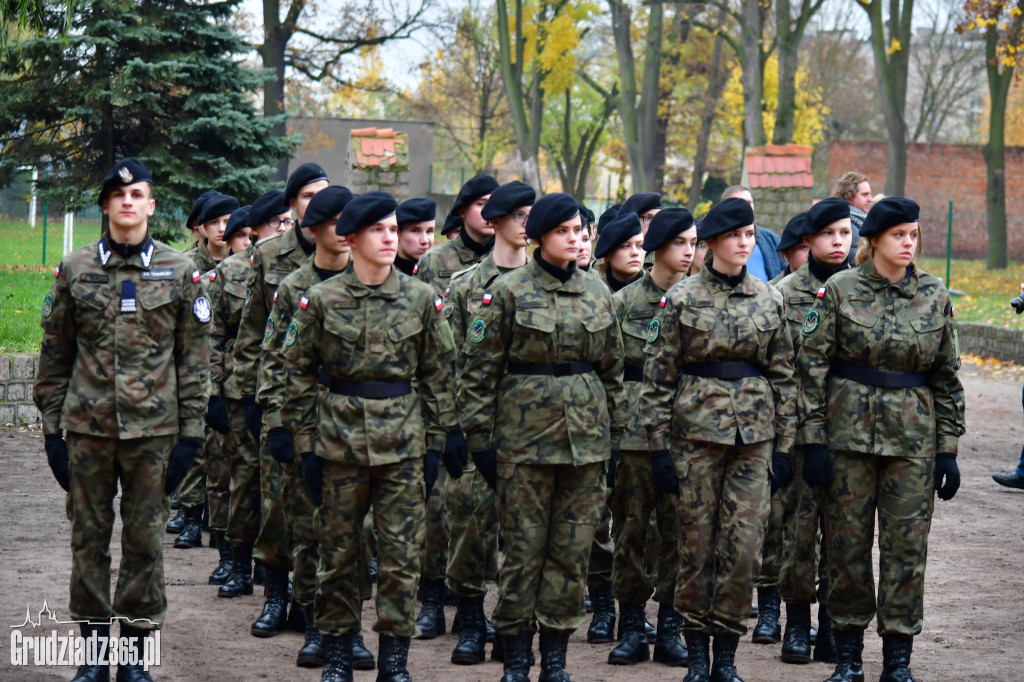 Przysięga Strzelców z III LO w Grudzidzu- foto
