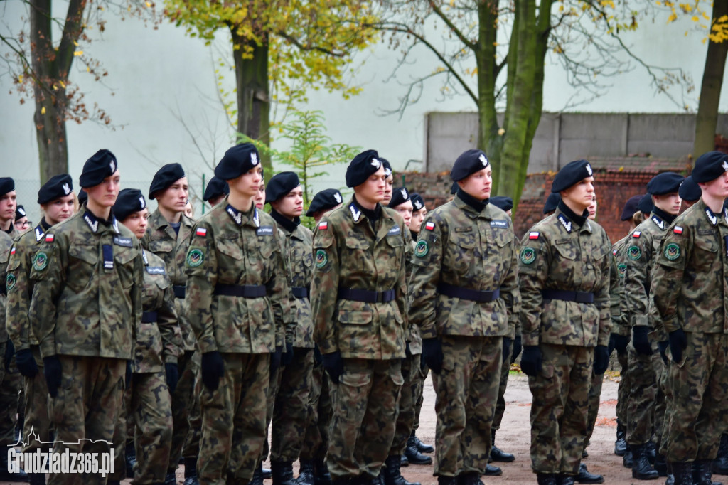 Przysięga Strzelców z III LO w Grudzidzu- foto