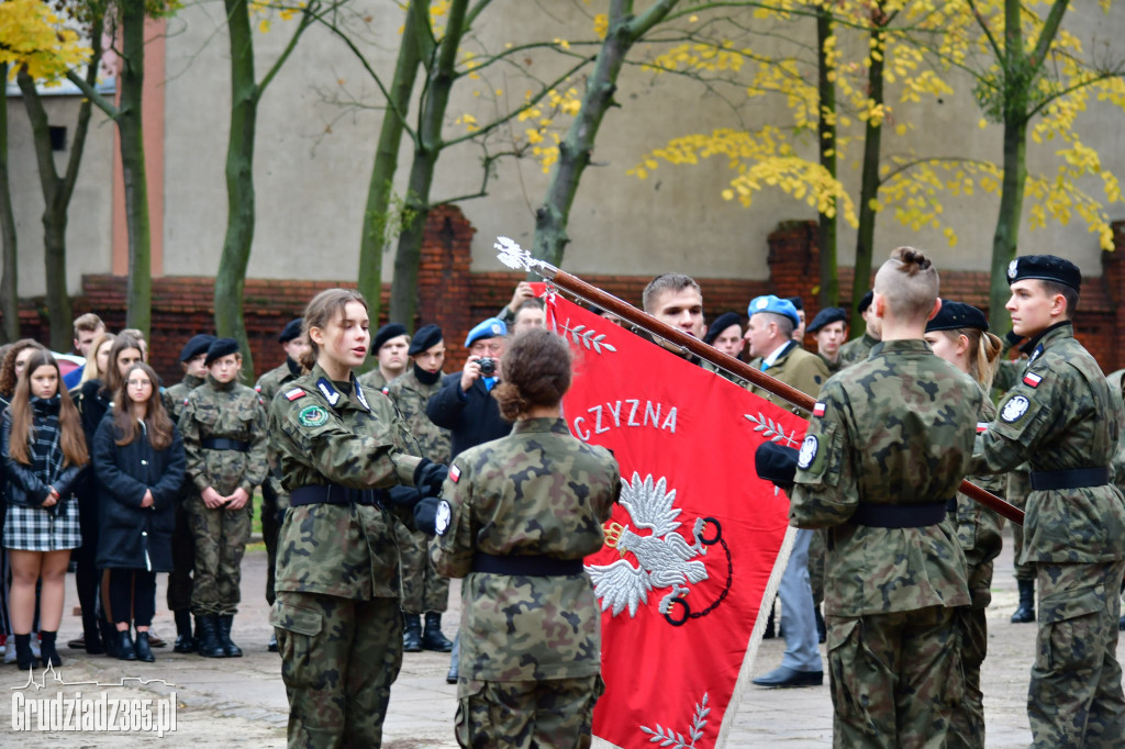Przysięga Strzelców z III LO w Grudzidzu- foto