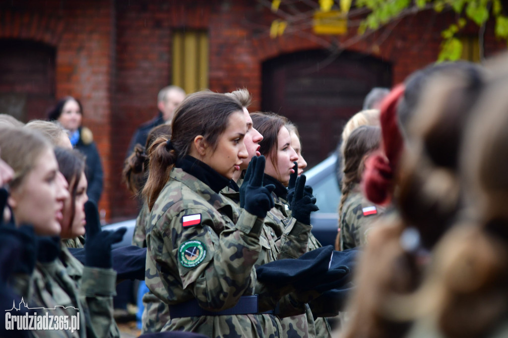 Przysięga Strzelców z III LO w Grudzidzu- foto