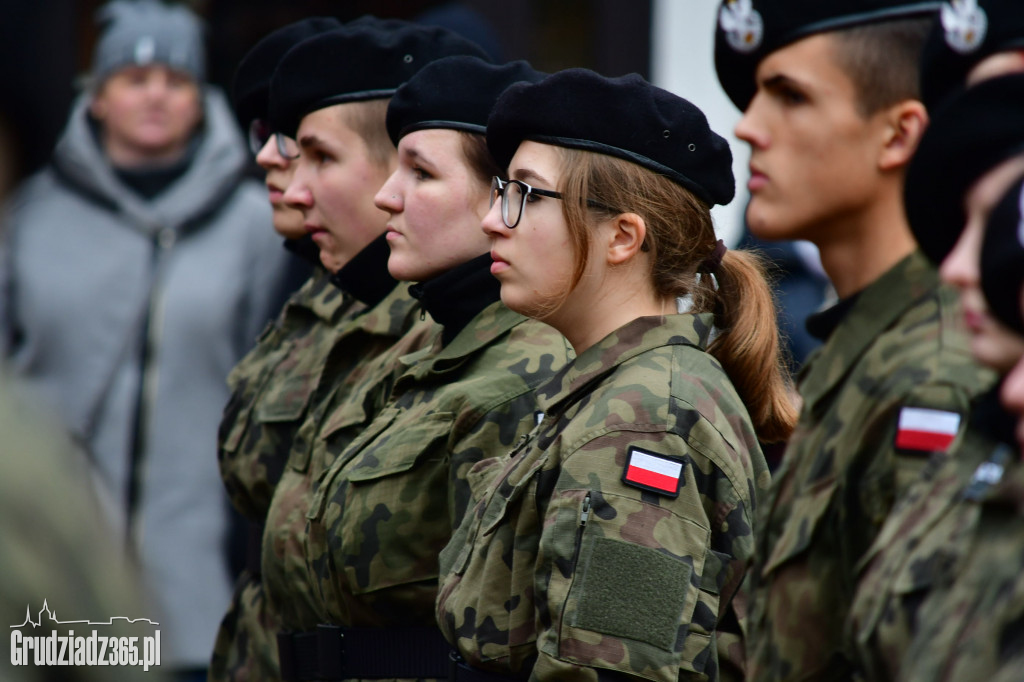 Przysięga Strzelców z III LO w Grudzidzu- foto