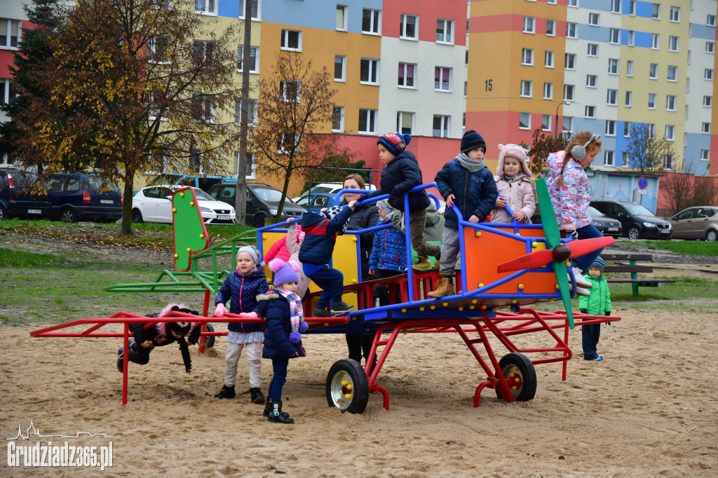 GBO- otwarcie placu zabaw na oś. Lotnisko