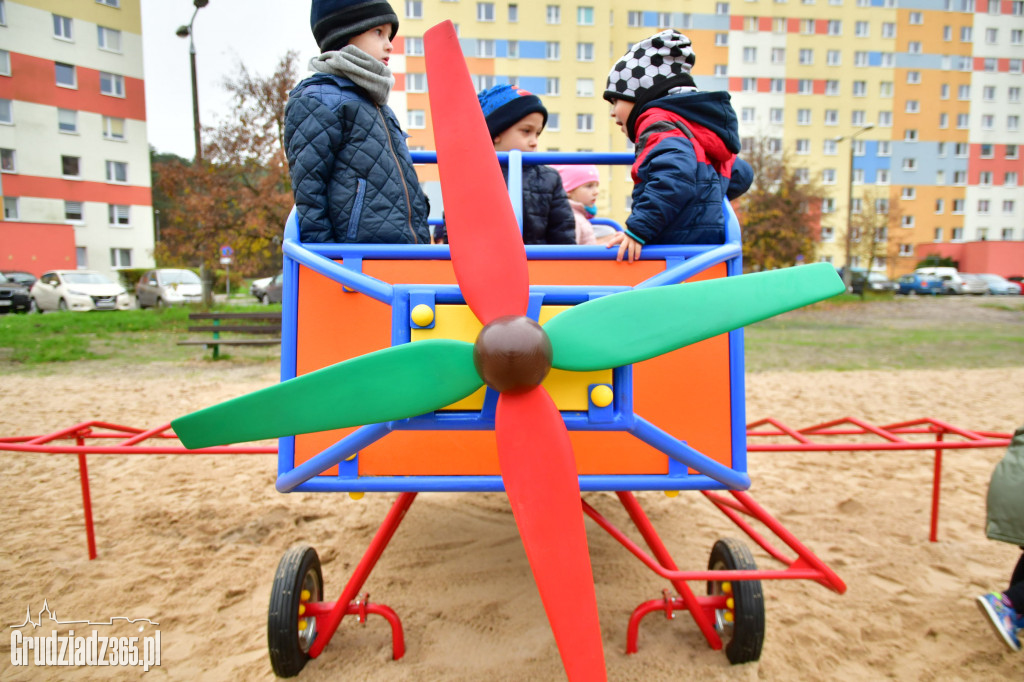 GBO- otwarcie placu zabaw na oś. Lotnisko