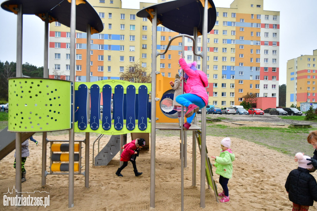 GBO- otwarcie placu zabaw na oś. Lotnisko