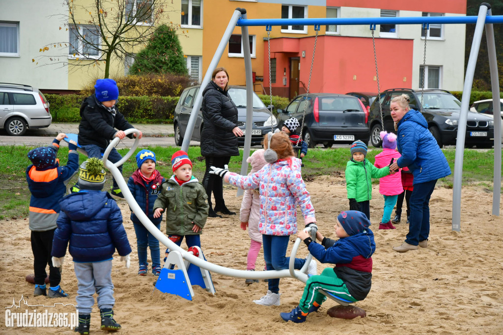 GBO- otwarcie placu zabaw na oś. Lotnisko