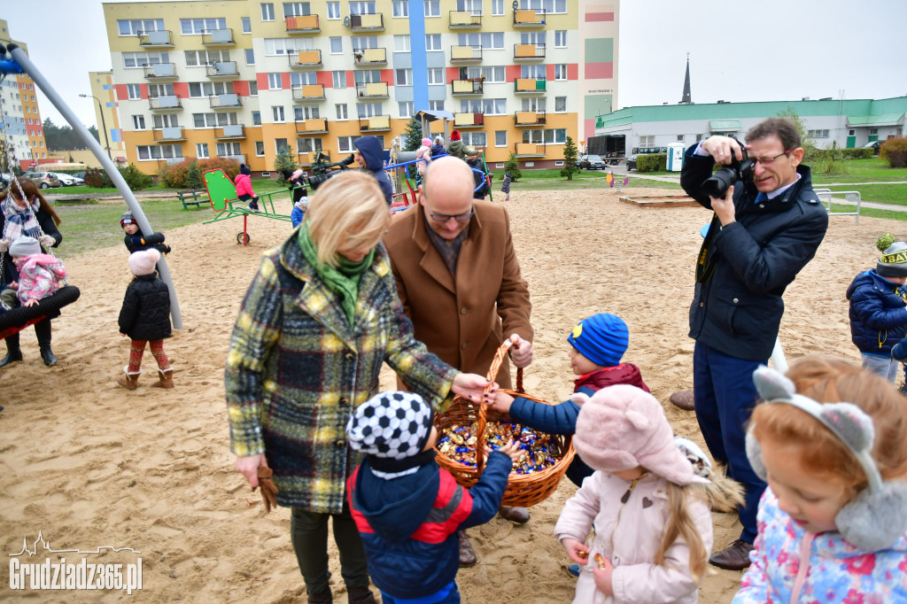 GBO- otwarcie placu zabaw na oś. Lotnisko