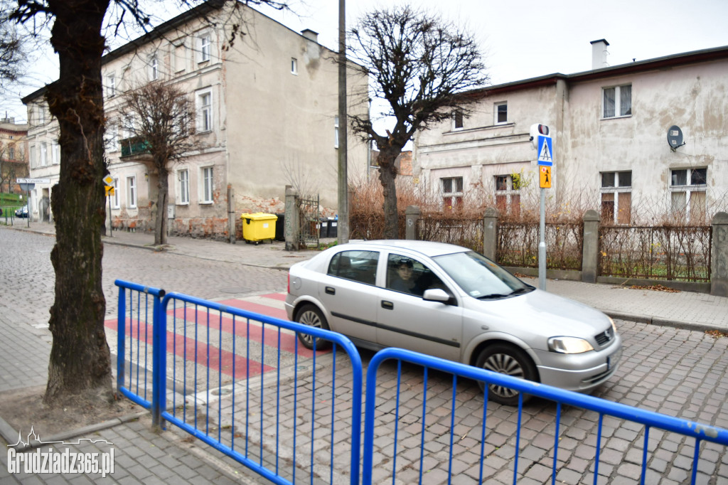 Otwarcie inteligentnego przejścia dla pieszych