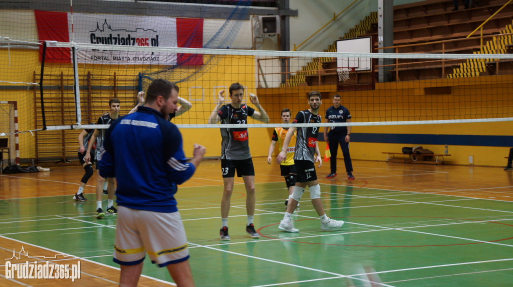 KS Stal Grudziądz przegrywa z Treflem Gdańsk II