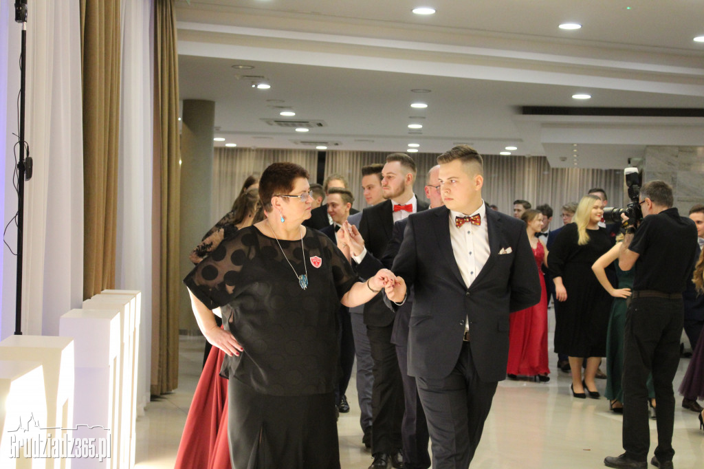 Studniówka II LO im. Króla Jana III Sobieskiego