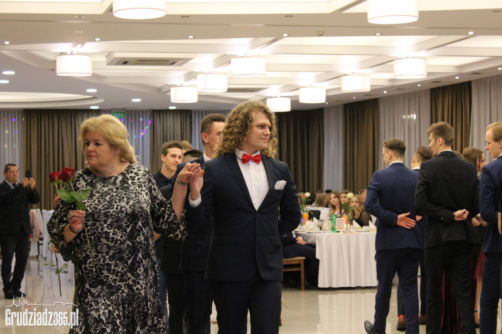 Studniówka IV LO im. Kazimierza Wielkiego