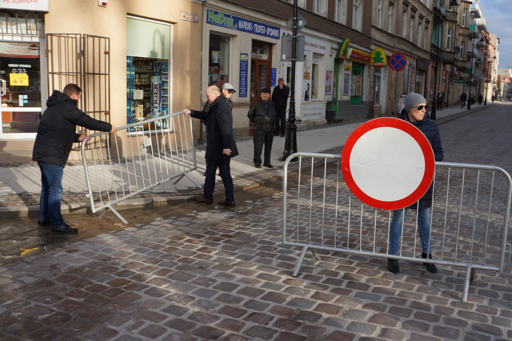 Otwarcie pierwszego remontowanego odcinka ul. Sienkiewicza