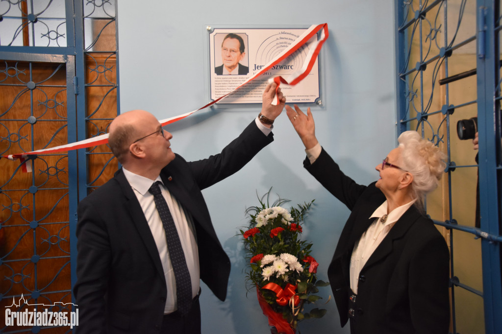 Odsłonięcie tablicy upamiętniającej Jerzego Szwarca