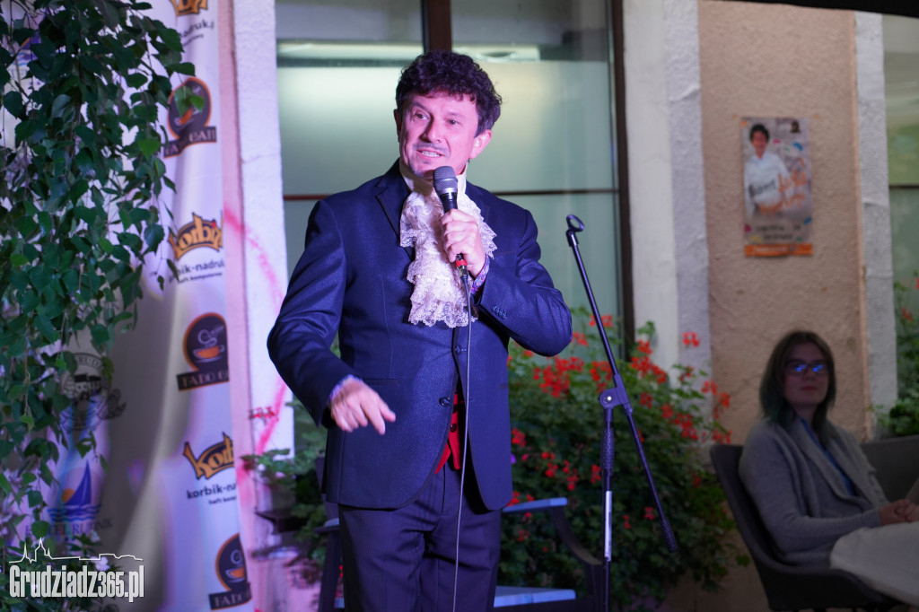 Jacek Wójcicki w Fado Cafe w Grudziądzu