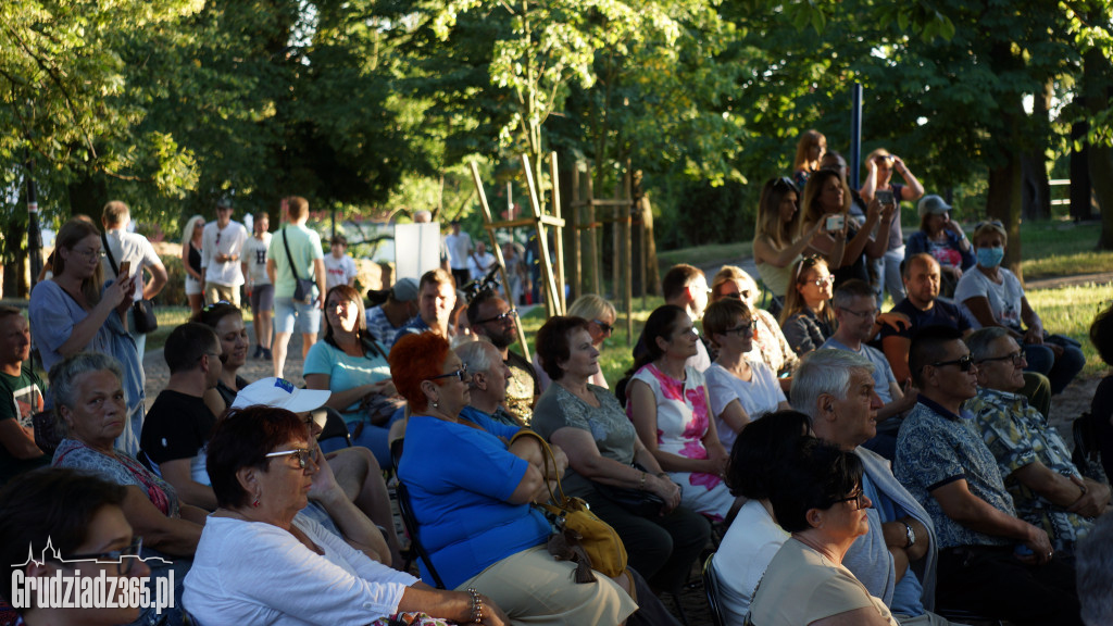 Festiwal Lato na Starym Mieście 2020 - Zespół 5/6